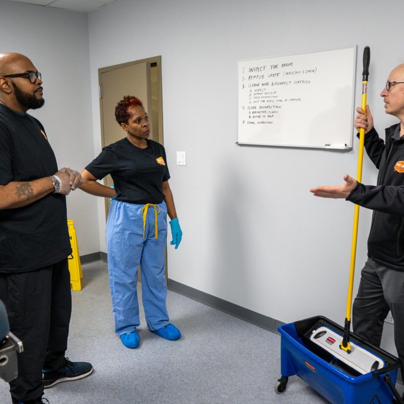 OR-operating-room-disinfection-cleaning-21